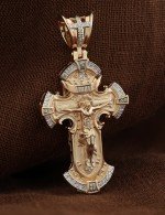 Крест из золота c бриллиантами