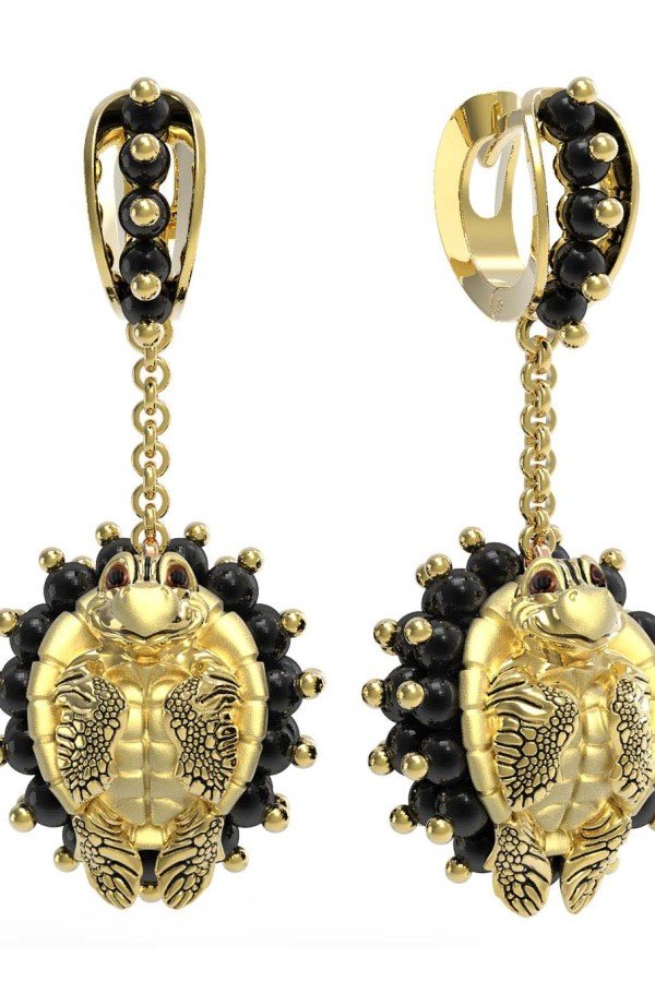 Серьги из лимонного золота c эмалью и ониксом