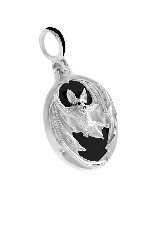 Подвеска из белого золота c эмалью и ониксом