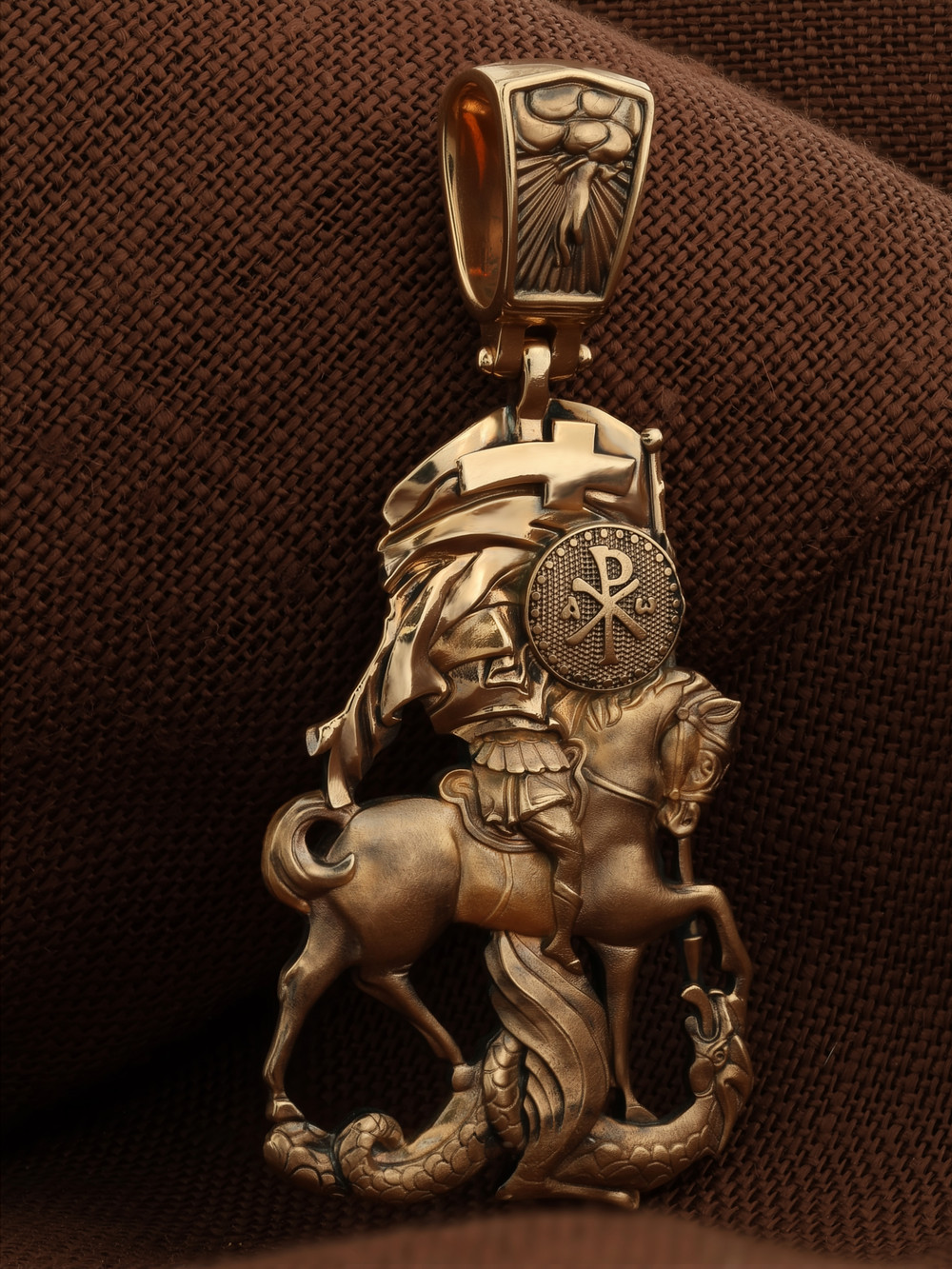 Нательная икона из красного золота 585 пробы