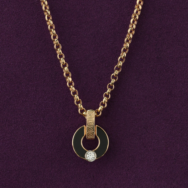 Колье из красного золота 585 пробы c бриллиантами и ониксом