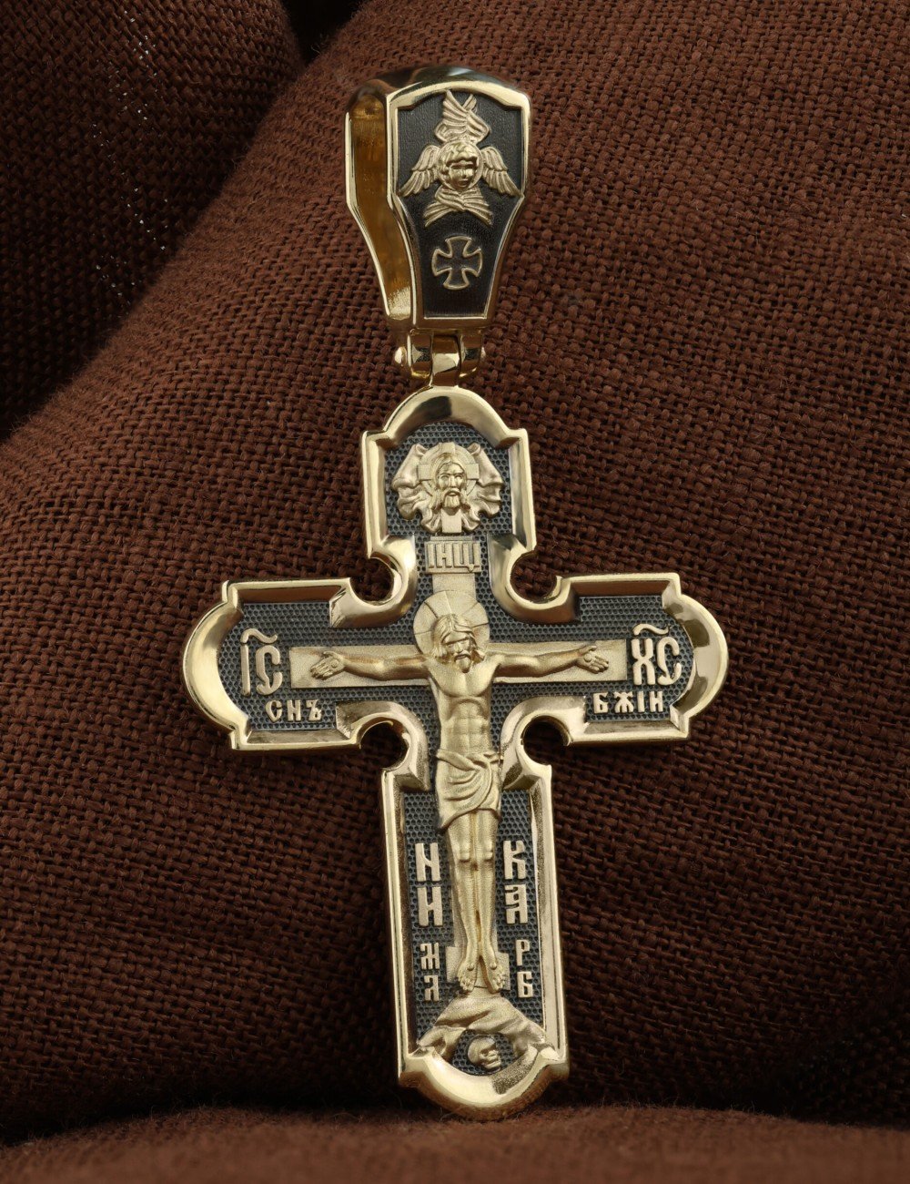 Крест из лимонного золота