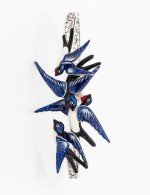 Браслет из белого золота c эмалью