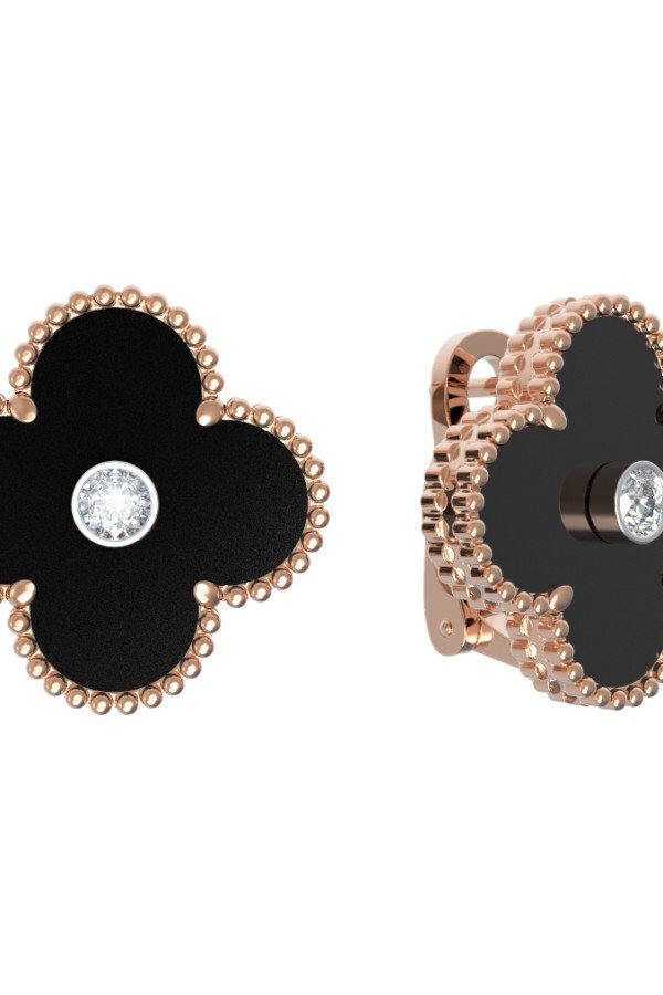 Серьги из золота c бриллиантами и ониксом