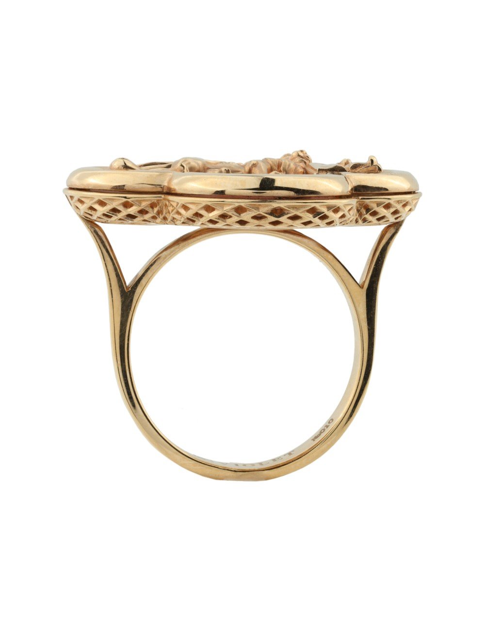 Кольцо из золота c эмалью и перламутром