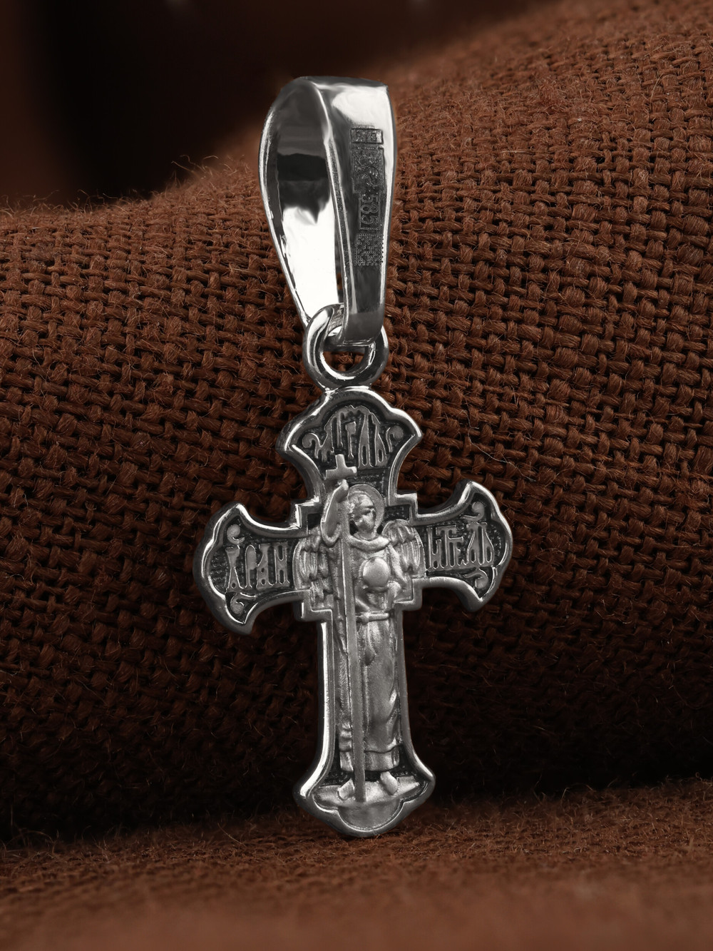 Крест из белого золота 585 пробы