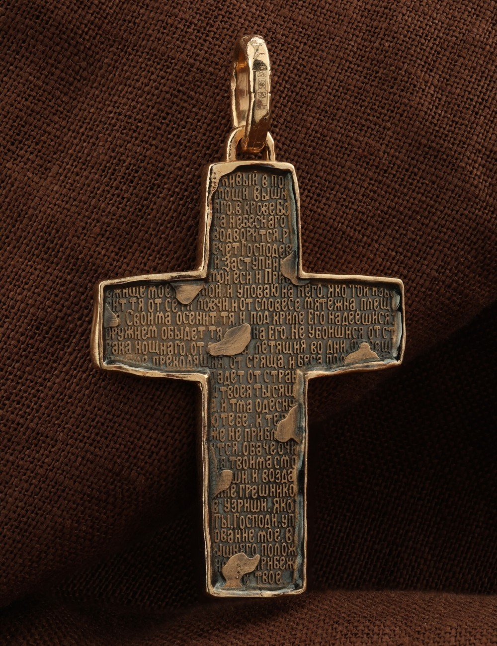 Крест из золота