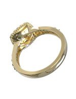 Кольцо из лимонного золота c бриллиантами и сапфиром