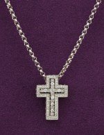 Крест из белого золота c бриллиантами