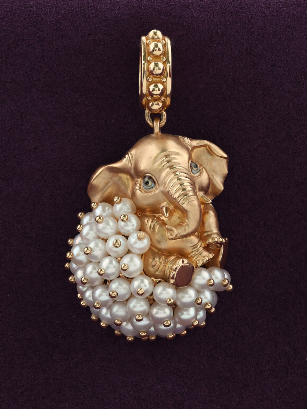 Подвеска из красного золота 585 пробы c эмалью и жемчугом