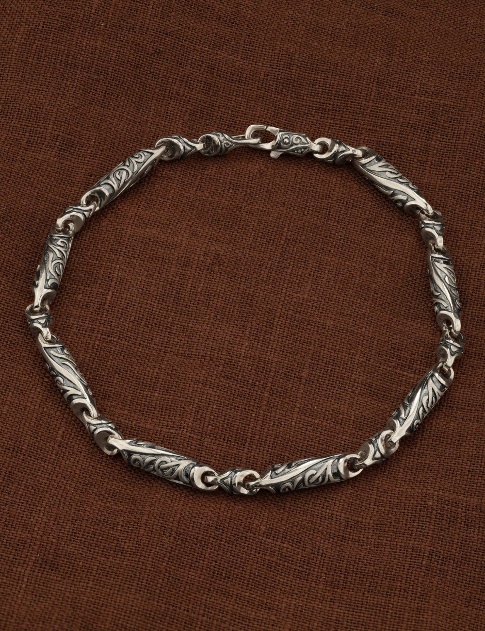 Браслет из белого золота