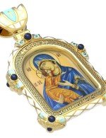 Образок из лимонного золота c эмалью, иконописью и темперой