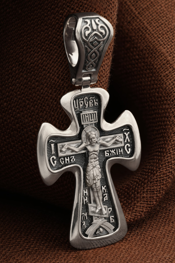 Крест из белого золота 585 пробы