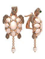 Серьги из золота c эмалью, жемчугом и бивнем мамонта