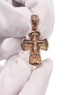 Крест из золота