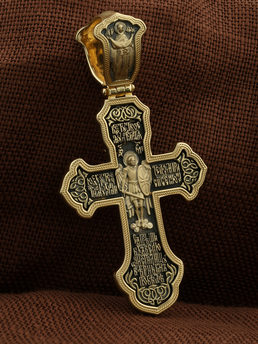 Крест из лимонного золота 585 пробы