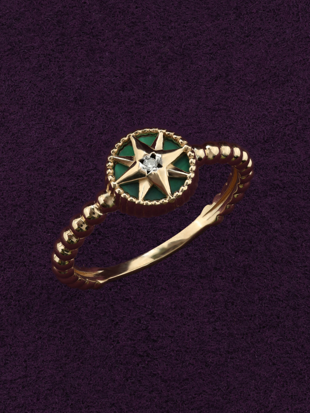 Кольцо из красного золота 585 пробы c бриллиантами и малахитом