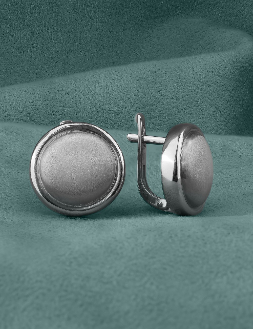 Серьги из белого золота