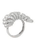 Кольцо из белого золота c бриллиантами