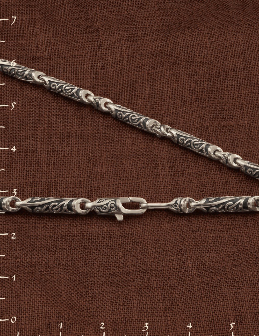 Браслет из белого золота