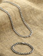 Цепь из серебра c рубином