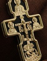 Крест из лимонного золота c ониксом