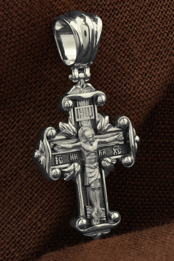 Крест из белого золота