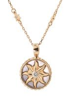 Колье из золота c бриллиантами, ониксом и перламутром