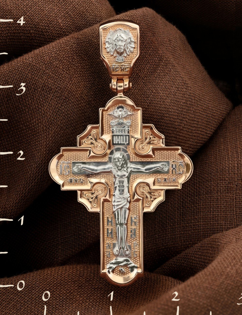 Крест из золота