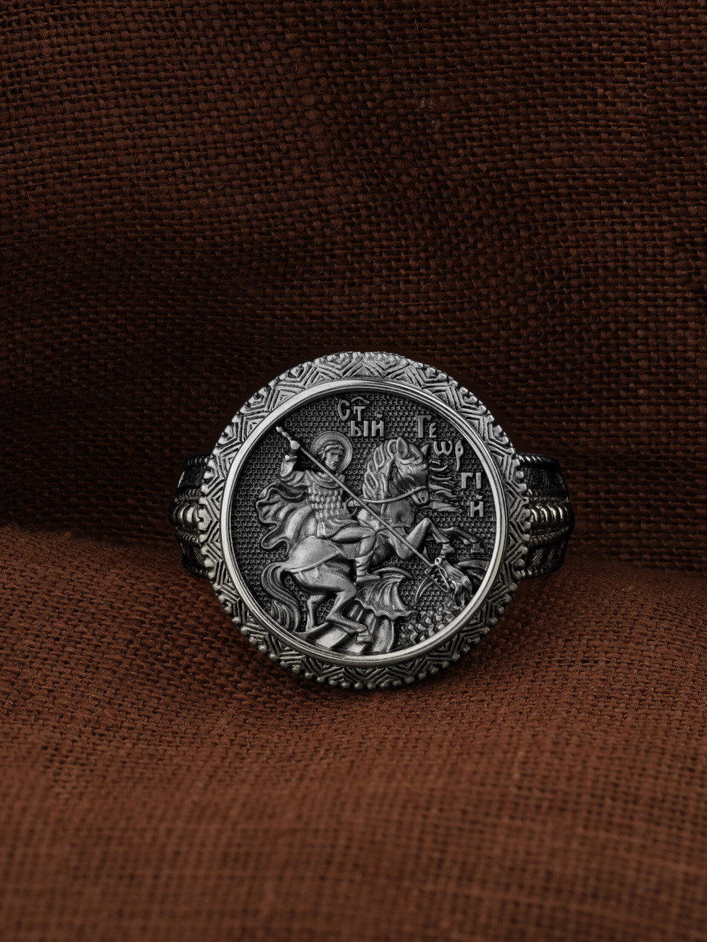 Кольцо из белого золота 585 пробы