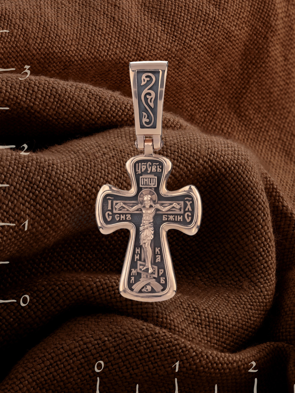 Крест из красного золота 585 пробы