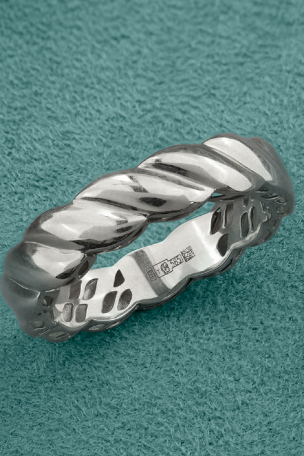 Кольцо из белого золота 585 пробы