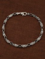 Браслет из белого золота