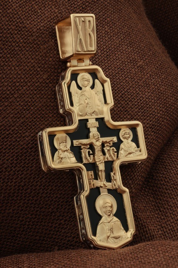 Крест из золота c ониксом