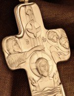 Крест из золота