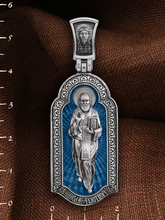 Нательная икона из белого золота 585 пробы c эмалью