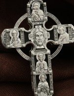 Крест из серебра 925 пробы и золота 585 пробы c эбеновым деревом