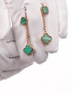 Серьги из золота c малахитом