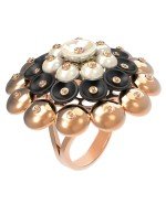 Кольцо из золота c ониксом и перламутром